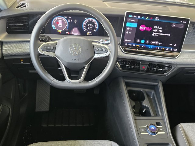Used 2025 Volkswagen Tiguan S FWD image 11