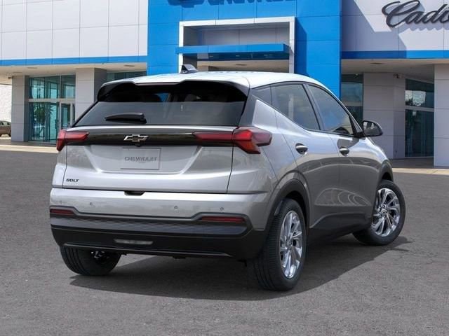 New 2027 Chevrolet Bolt LT w/ Comfort Package FWD image 4