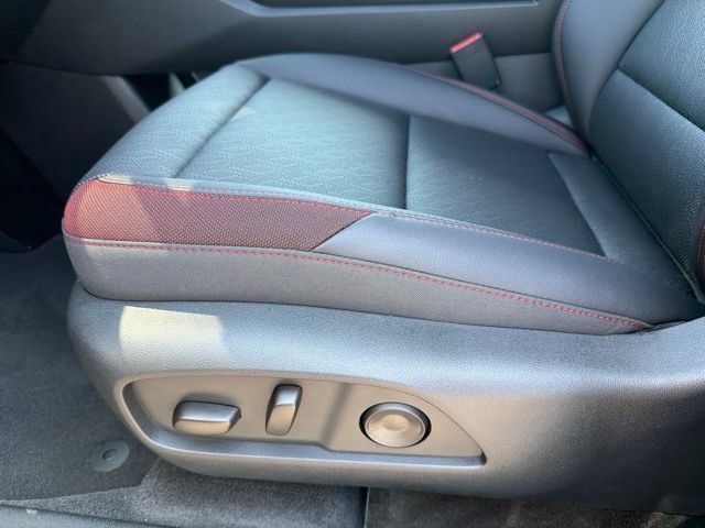 New 2027 Chevrolet Equinox RS w/ Convenience Package III AWD/4WD image 14