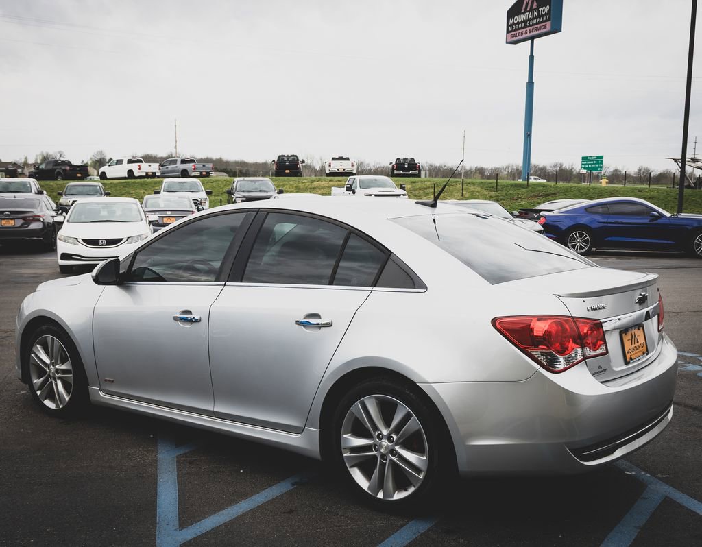 Used 2014 Chevrolet Cruze LTZ w/ RS Package image 8