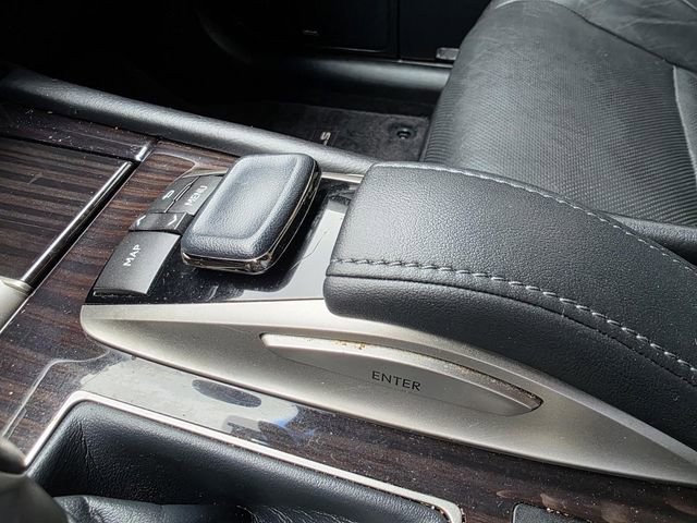 Used 2016 Lexus LS 460 w/ Comfort Package image 21