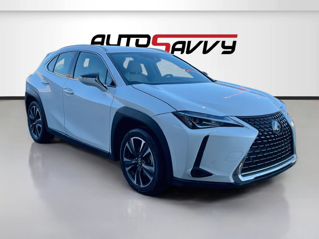 Used 2022 Lexus UX 200 w/ Accessory Package (Z1)