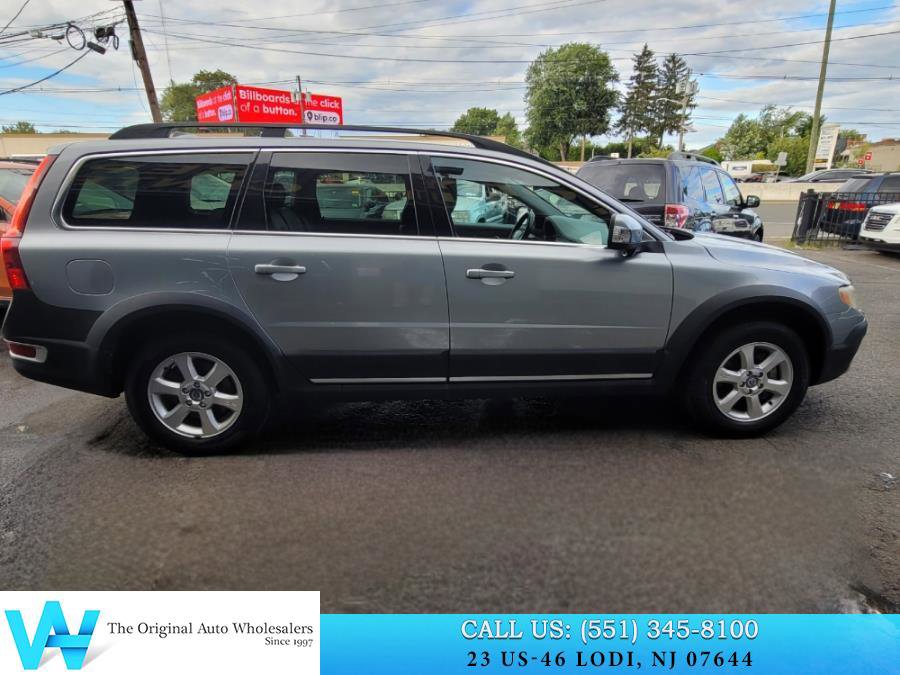 Used 2010 Volvo XC70 3.2 image 8