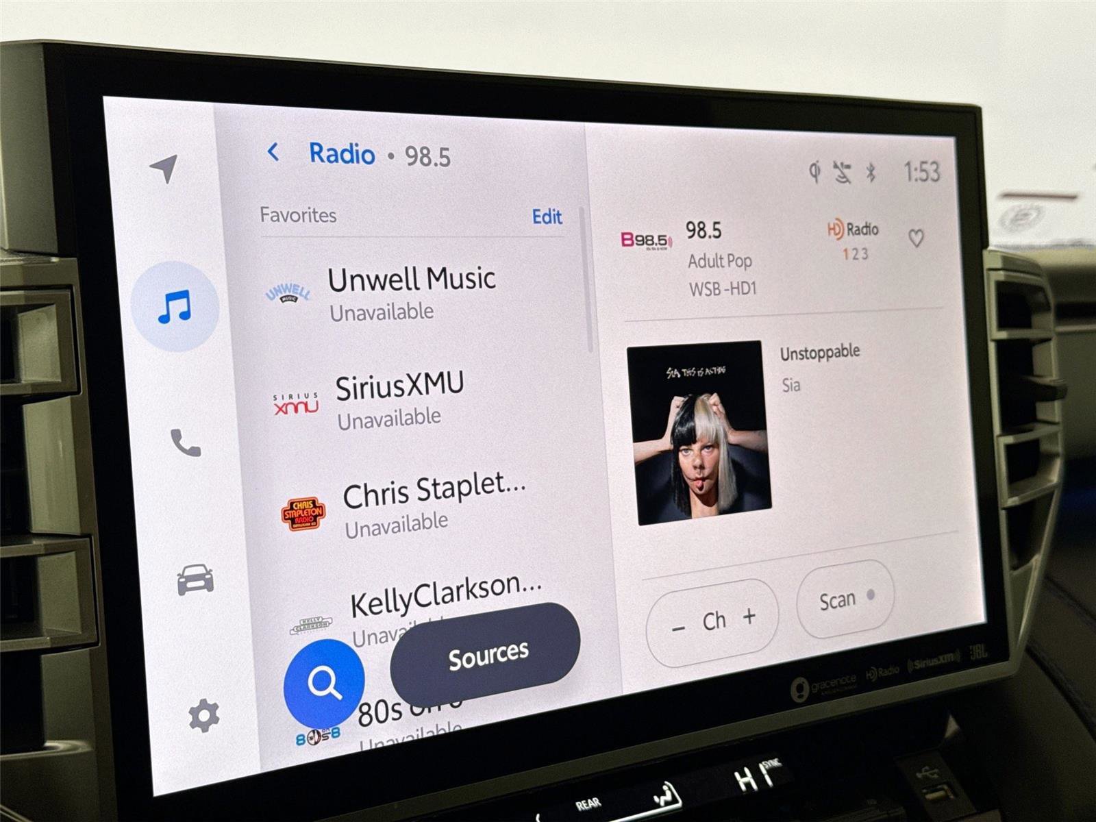Certified 2024 Toyota Sequoia Platinum image 25