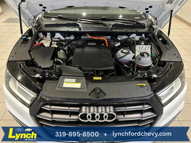 Used 2020 Audi Q5 e Premium w/ Convenience Package AWD/4WD image 28