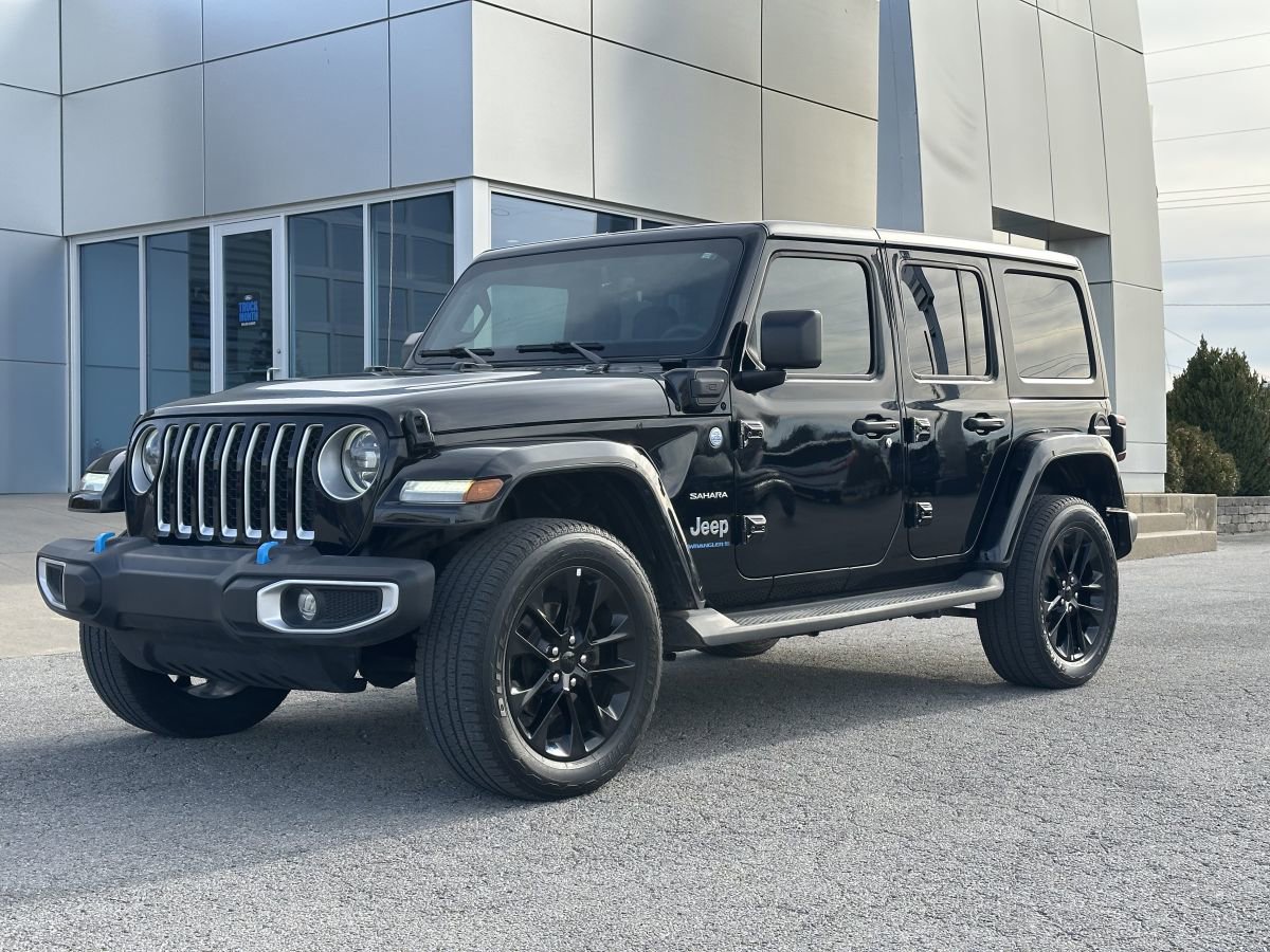 Used 2023 Jeep Wrangler Unlimited Sahara image 1