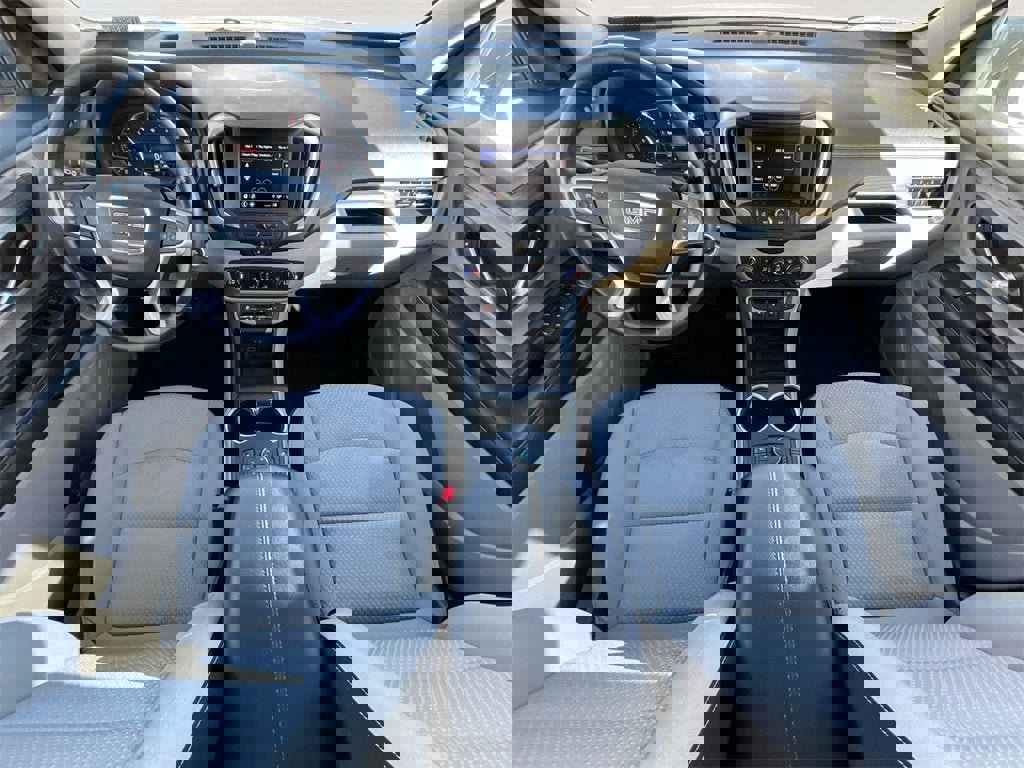 Used 2023 GMC Terrain SLE w/ Driver Convenience Package image 10