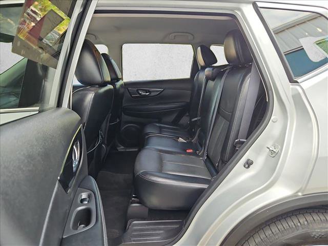 Used 2018 Nissan Rogue SL AWD/4WD image 19