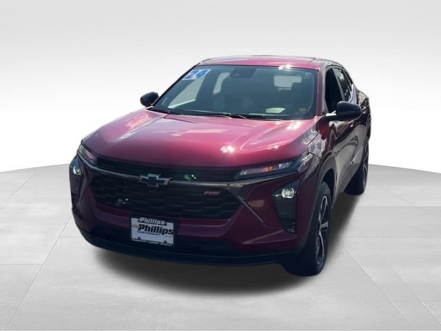 Certified 2024 Chevrolet Trax RS w/ Driver Confidence Package FWD image 2