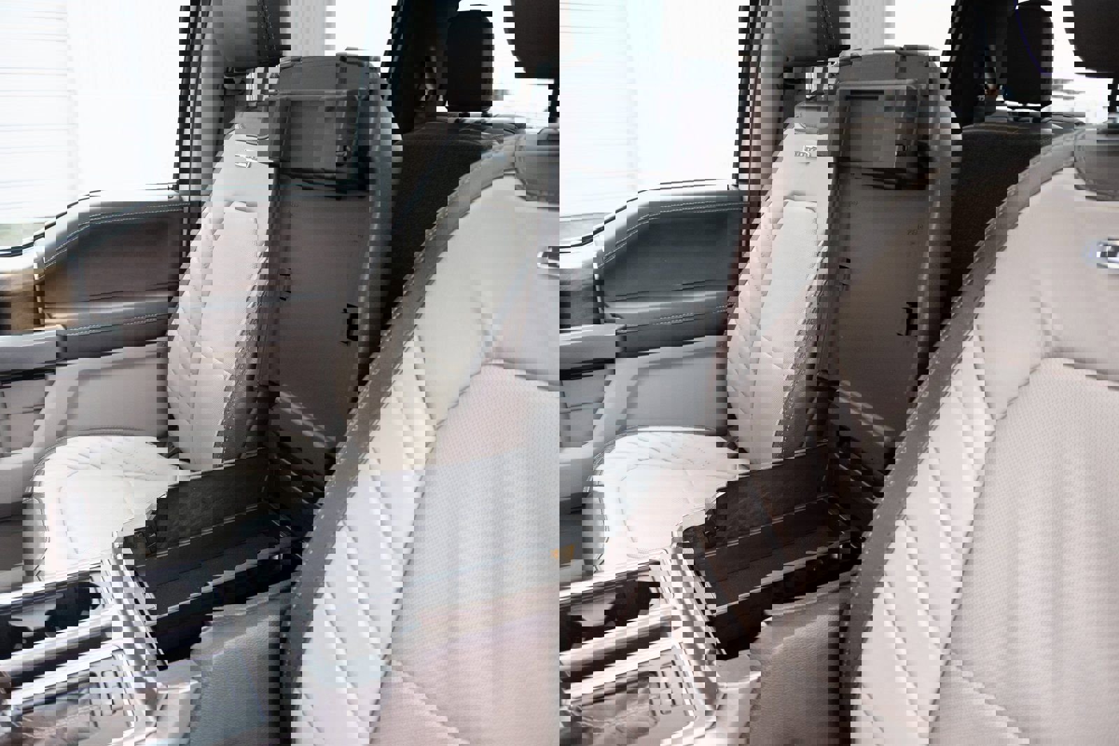 Used 2019 Ford F150 Limited image 10