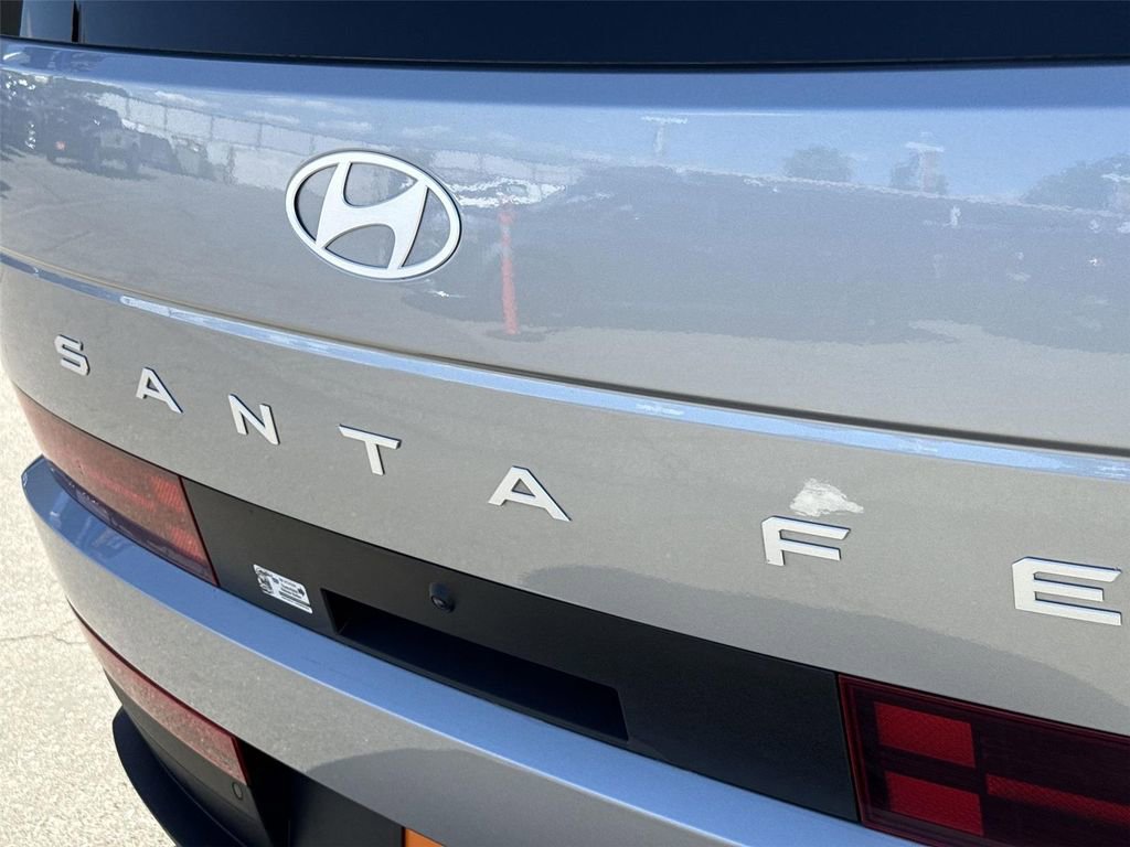Used 2025 Hyundai Santa Fe SEL AWD/4WD image 27