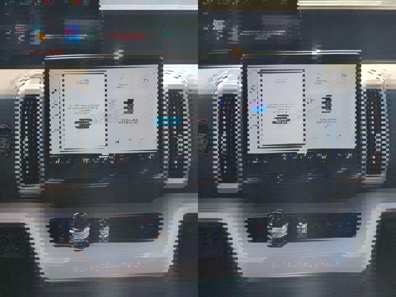 New 2026 Ford Expedition Active image 18