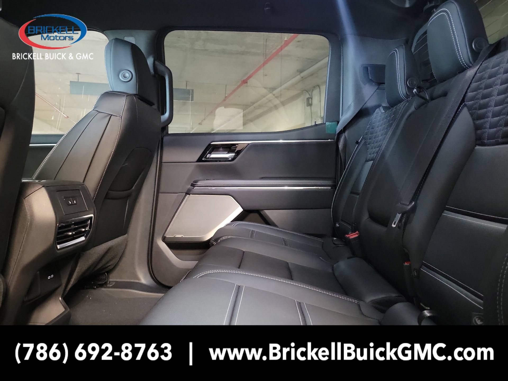 New 2025 GMC Sierra EV Denali AWD/4WD image 9