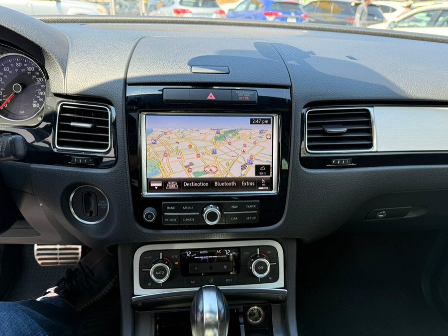 Used 2014 Volkswagen Touareg VR6 AWD/4WD image 15