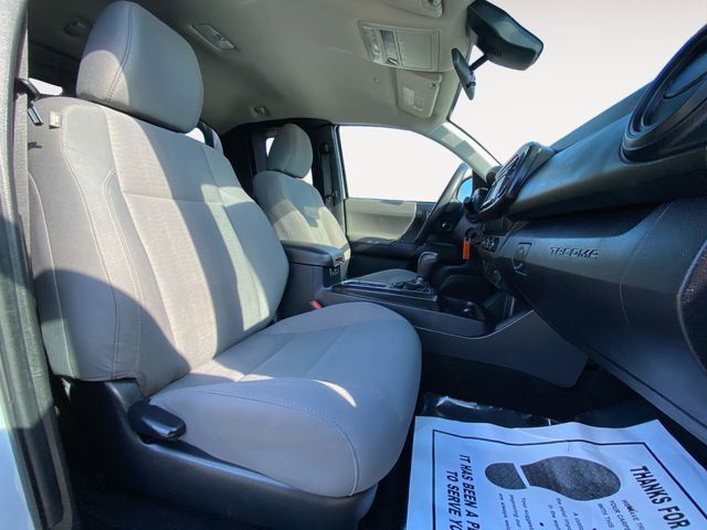 Used 2019 Toyota Tacoma SR w/ Exterior Package image 15