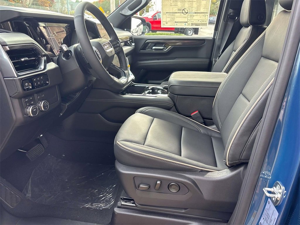 New 2026 GMC Yukon Elevation image 10