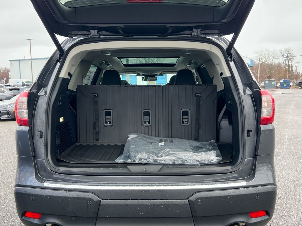 New 2026 Subaru Ascent Limited image 17