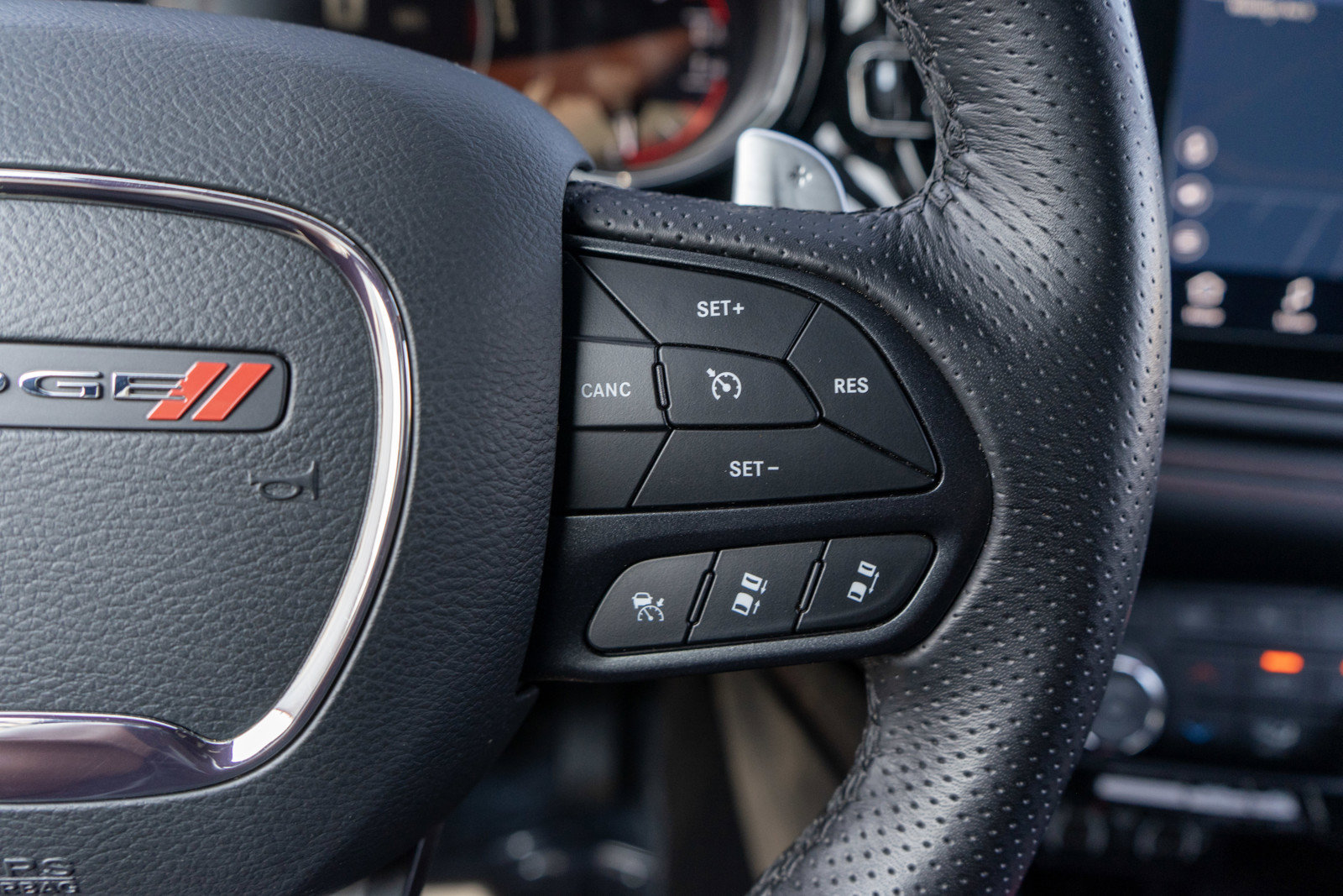 Used 2025 Dodge Durango R/T AWD/4WD image 25
