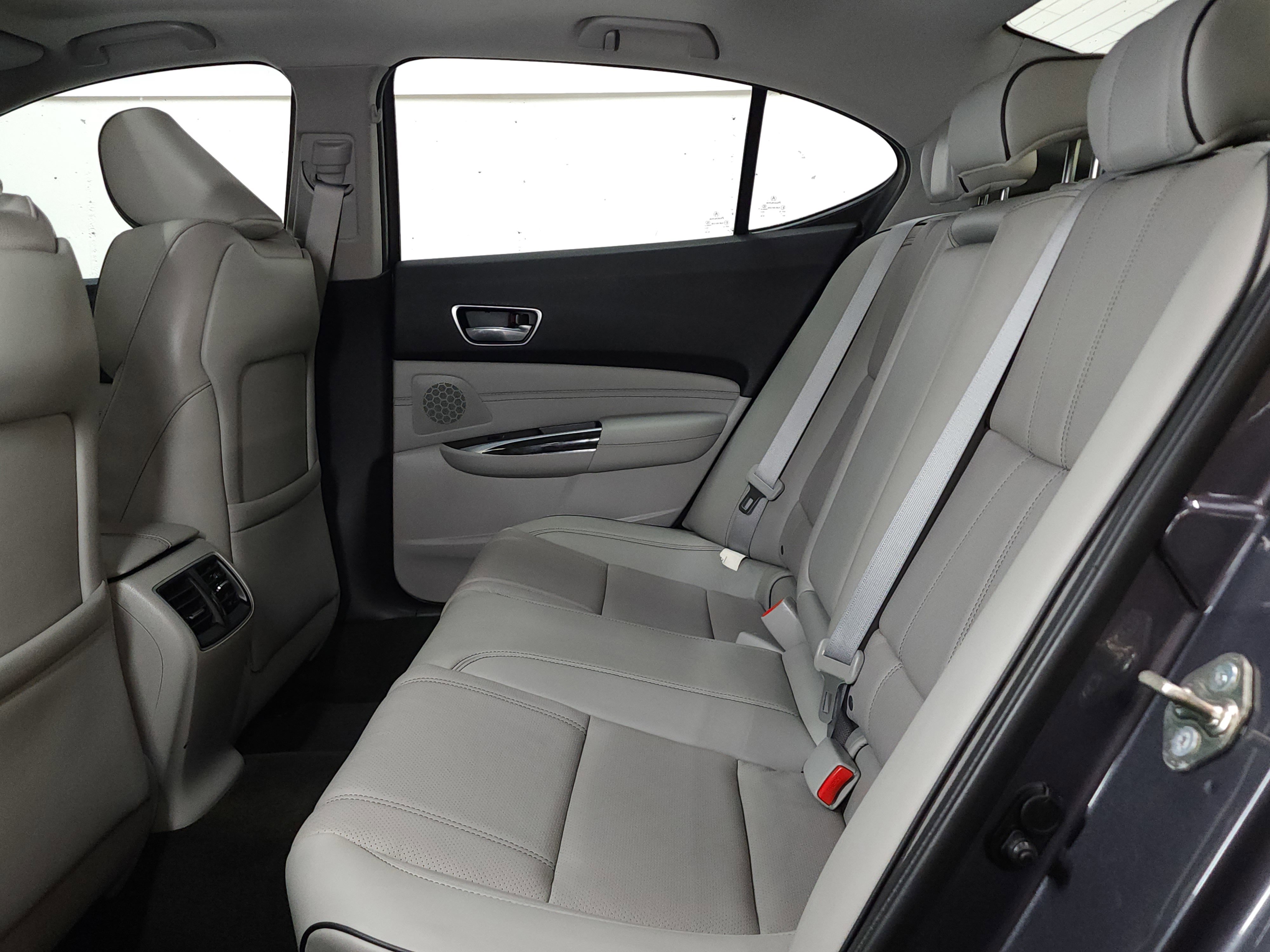 Certified 2018 Acura TLX V6 w/ Technology Package image 16