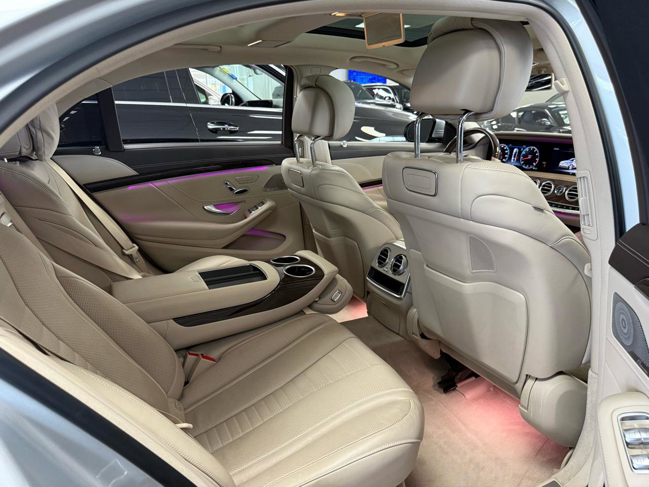 Used 2019 Mercedes-Benz S 560 Sedan image 15
