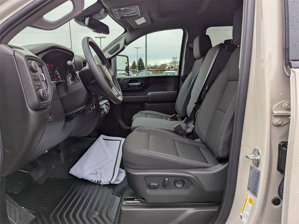 New 2026 Chevrolet Silverado 2500 Custom w/ Custom Value Package image 10