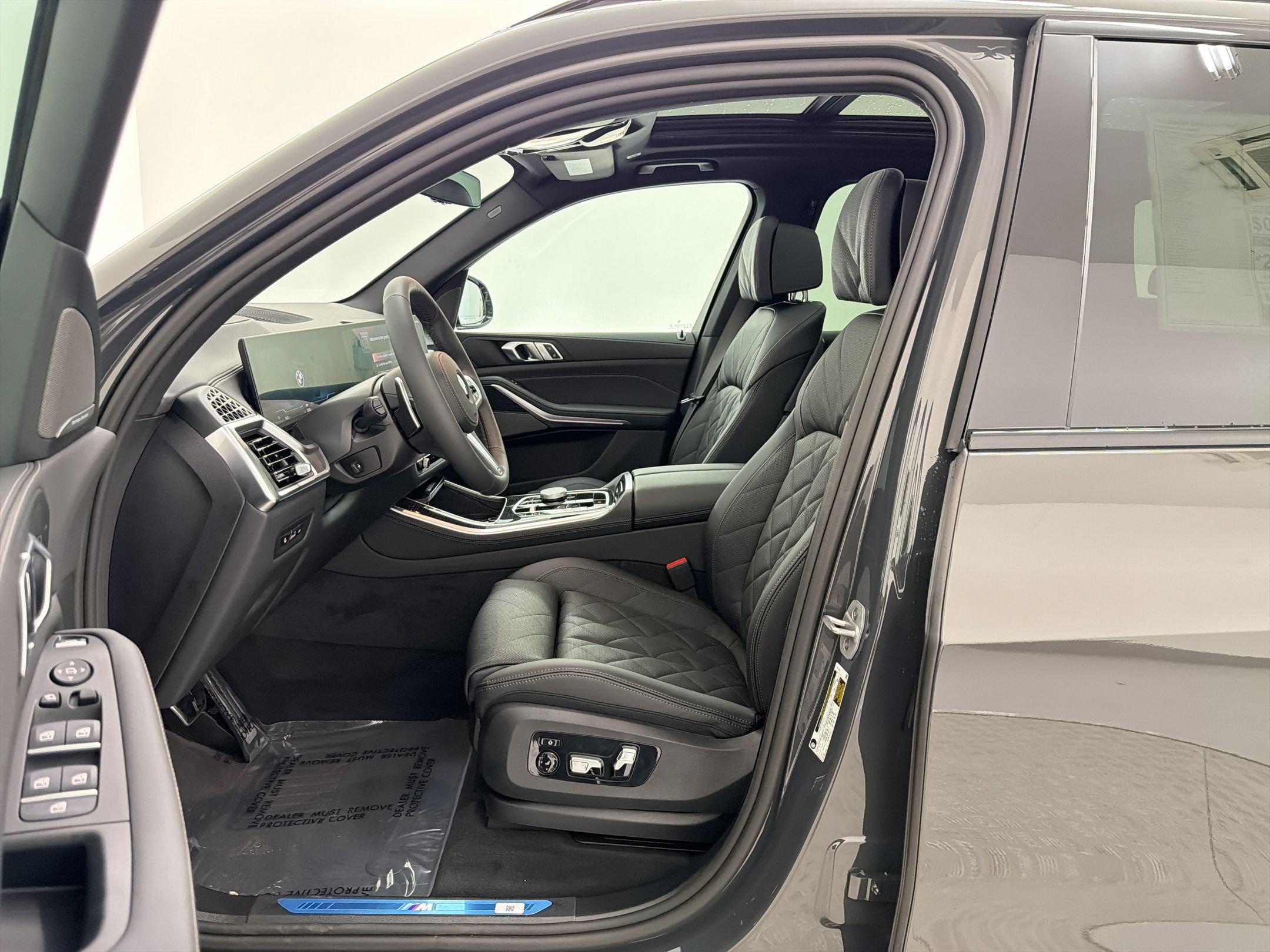 New 2026 BMW X5 sDrive40i w/ M Sport Package RWD image 5