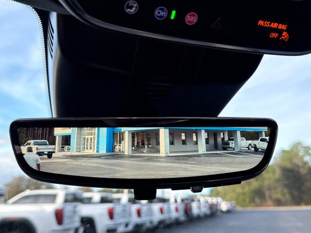 New 2026 Chevrolet Traverse RS w/ LPO, Floor Liner Package image 29