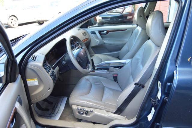 Used 2005 Volvo XC70 AWD/4WD image 41