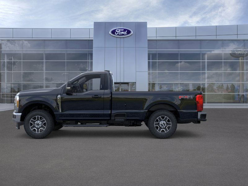 New 2025 Ford F350 XLT w/ FX4 Off-Road Package AWD/4WD image 3