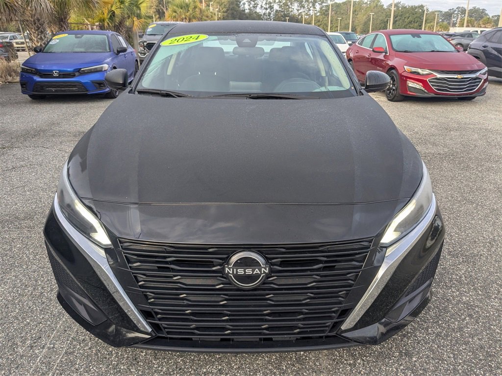 Used 2024 Nissan Altima 2.5 SV image 9