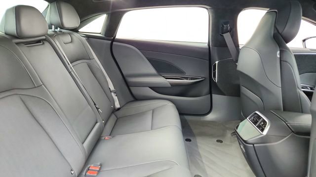 Used 2024 Lucid Air Touring AWD/4WD image 24