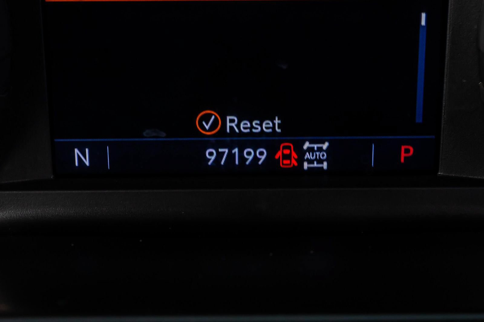 Used 2020 Chevrolet Silverado 1500 RST AWD/4WD image 16