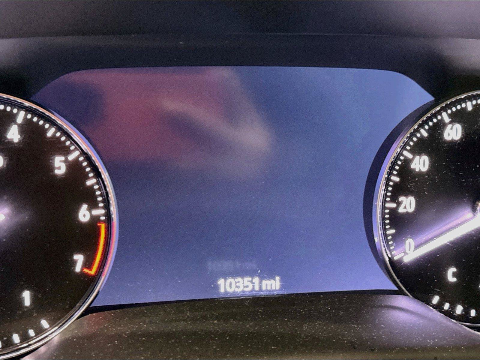 Used 2023 Buick Envision Avenir AWD/4WD image 3