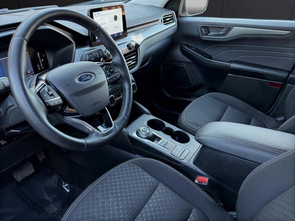 Used 2024 Ford Escape Active image 12