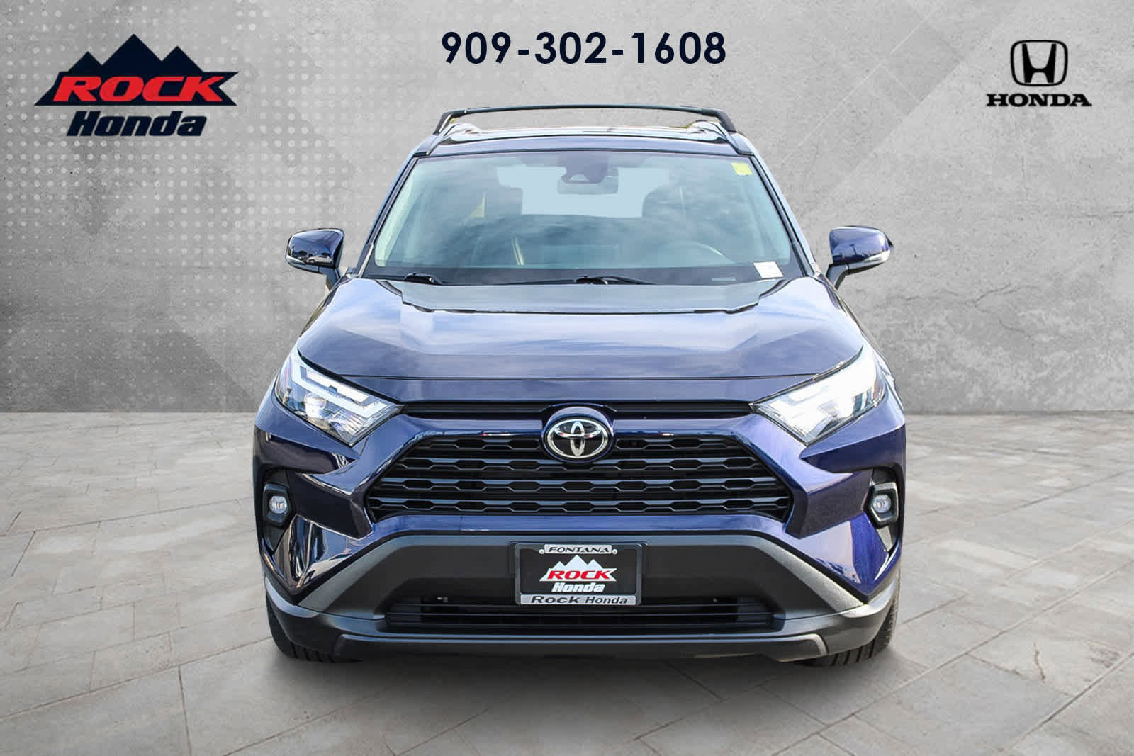 Used 2024 Toyota RAV4 XLE Premium image 2