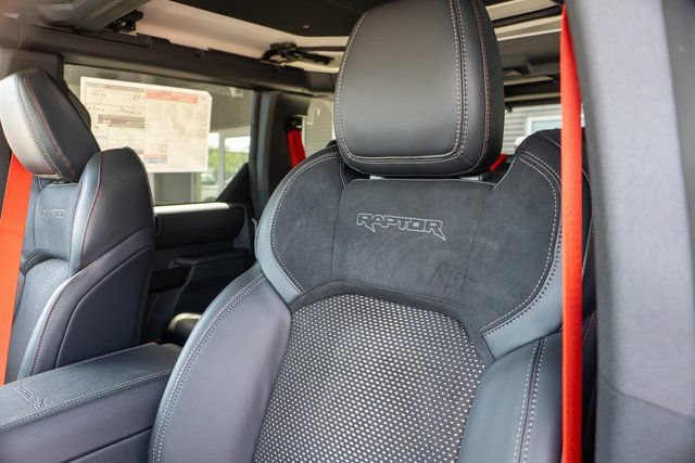New 2026 Ford Bronco Raptor AWD/4WD image 15