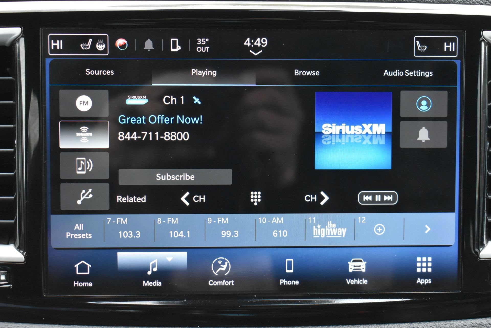 Used 2021 Chrysler Pacifica Touring w/ S Appearance Package image 28