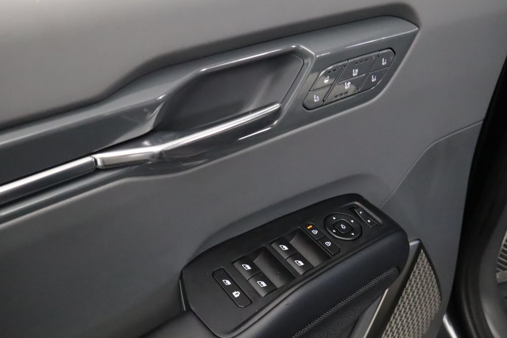 Used 2024 Kia EV9 GT-Line AWD/4WD image 18