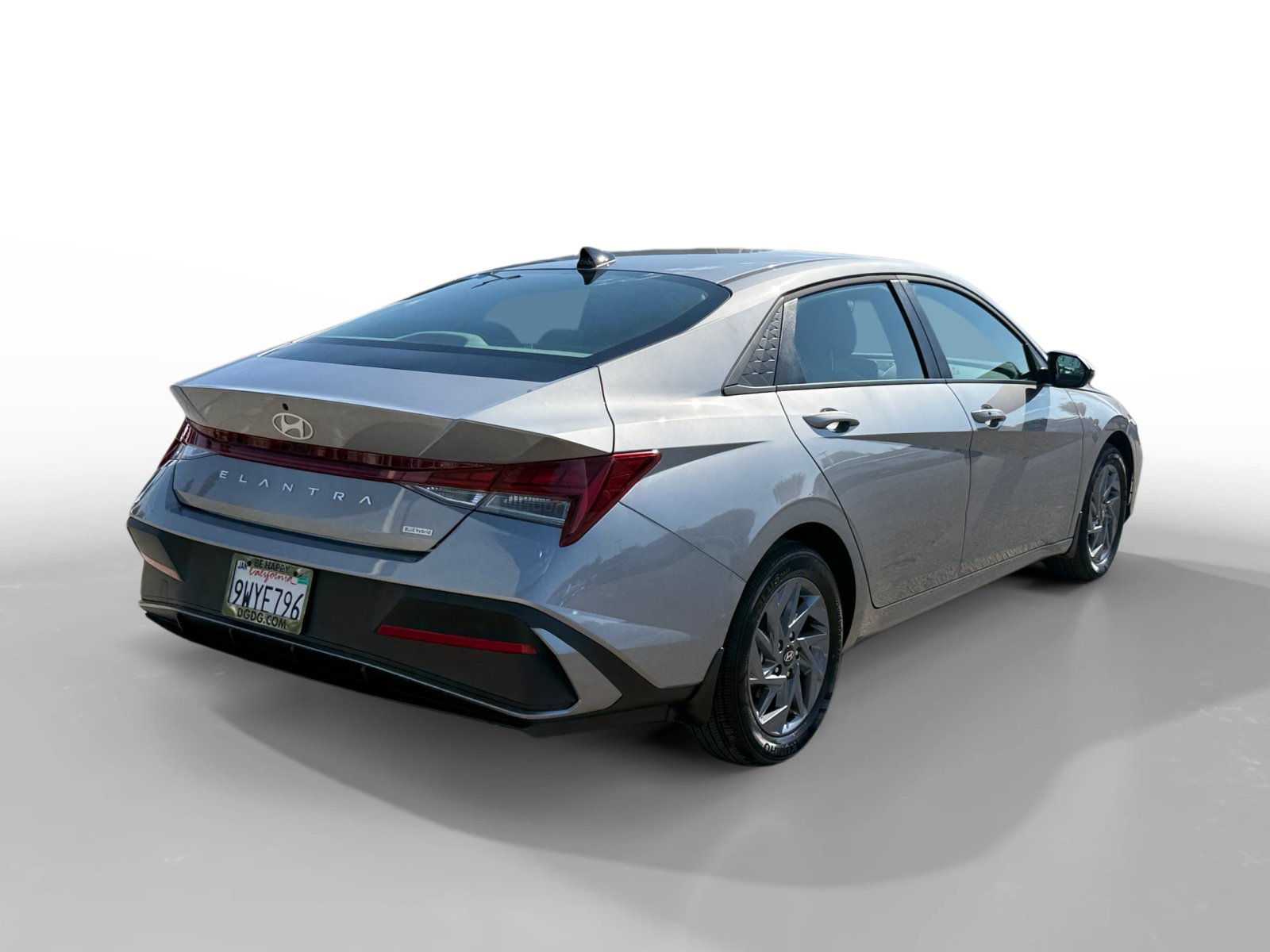 Certified 2026 Hyundai Elantra Hybrid FWD image 5
