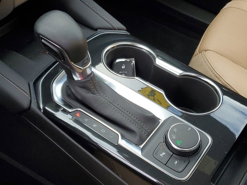 Used 2025 Chevrolet Blazer Premier w/ Driver Confidence II Package image 22