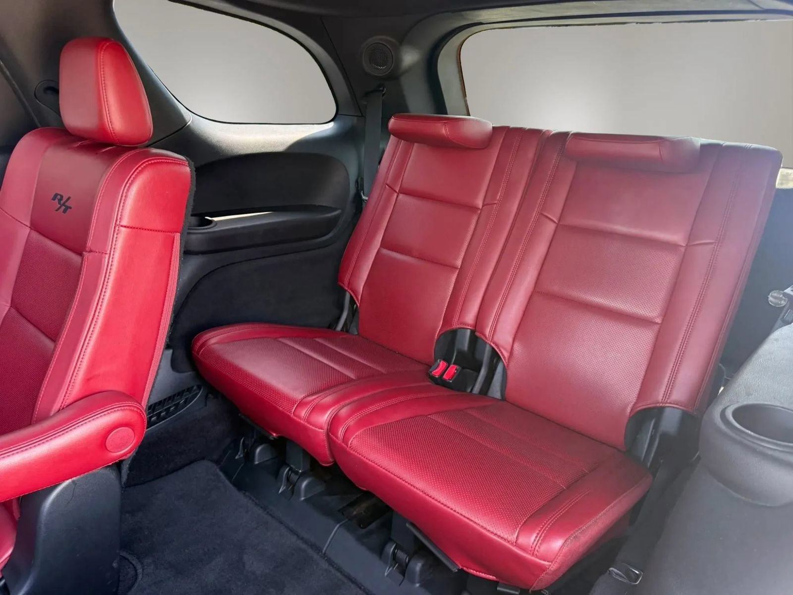 Used 2018 Dodge Durango R/T w/ Technology Group AWD/4WD image 43
