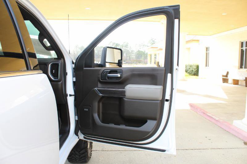 Used 2021 Chevrolet Silverado 2500 LTZ image 28