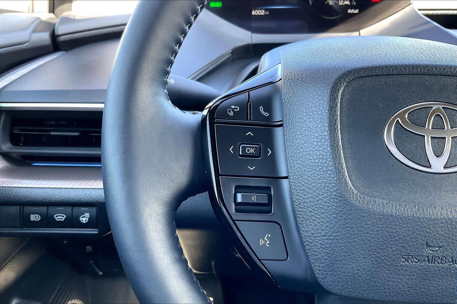 Certified 2026 Toyota Prius XLE FWD image 23
