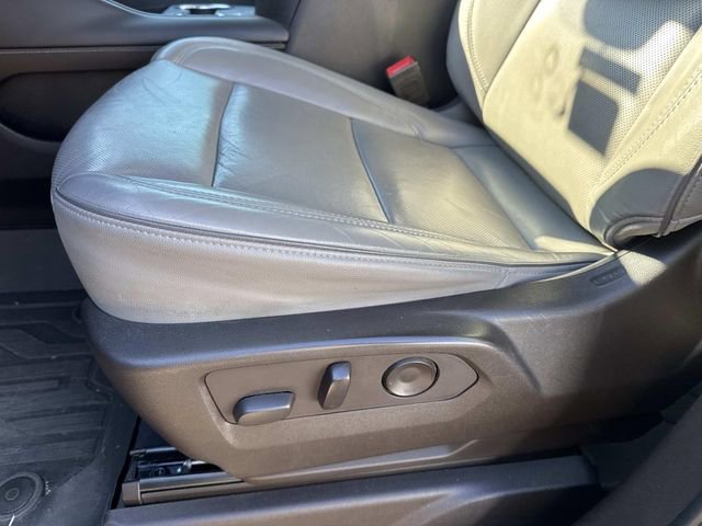 Used 2021 GMC Yukon SLT w/ SLT Luxury Package image 21