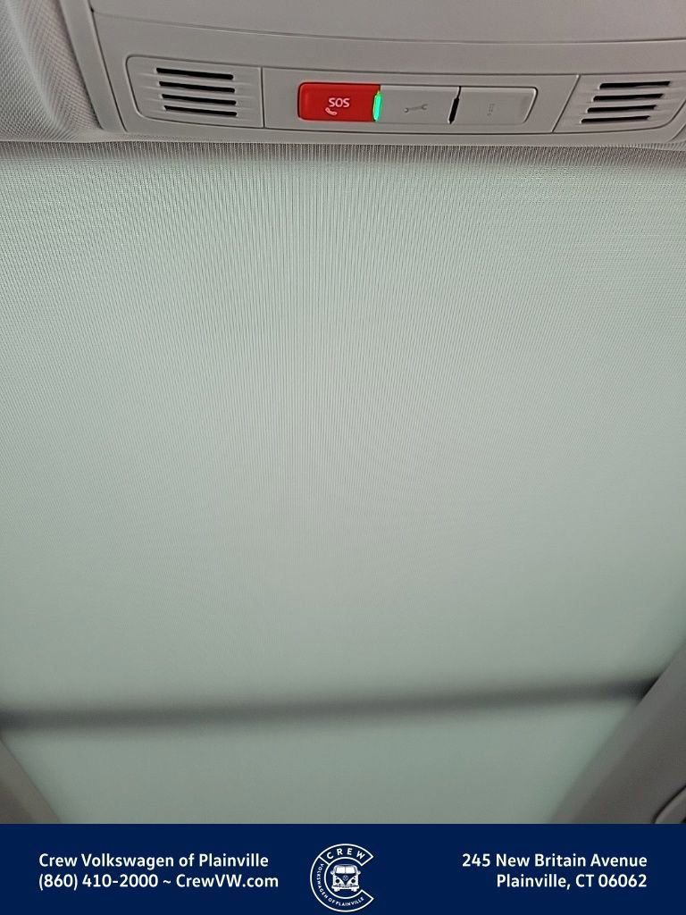 New 2026 Volkswagen Taos SE image 12