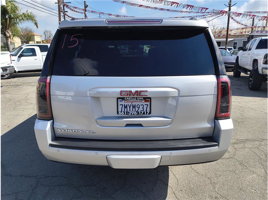 Used 2015 GMC Yukon XL SLT w/ Open Road Package image 11