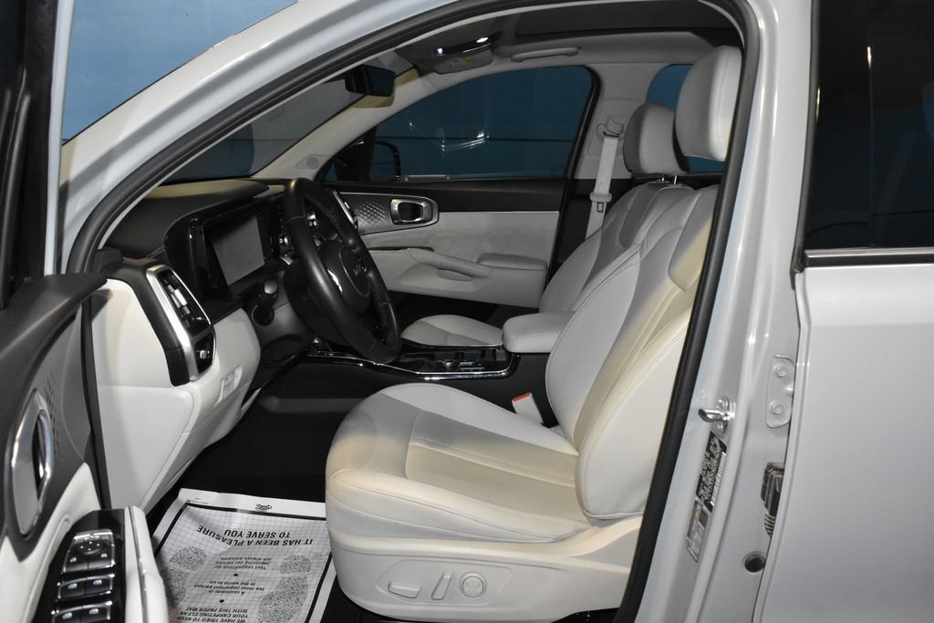 Used 2023 Kia Sorento SX FWD image 6