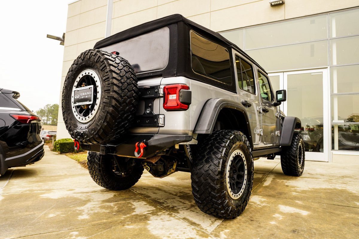 Used 2021 Jeep Wrangler Unlimited Rubicon AWD/4WD image 12