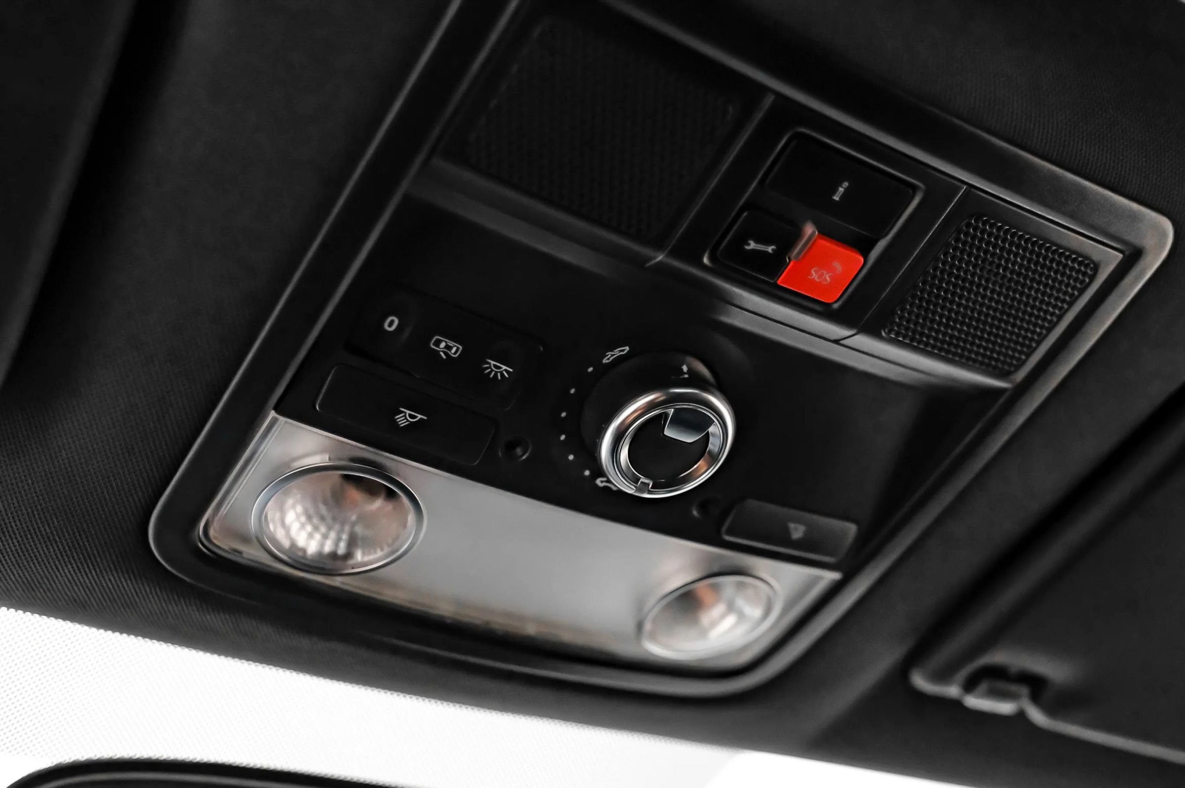 Used 2014 Volkswagen Beetle GSR image 32