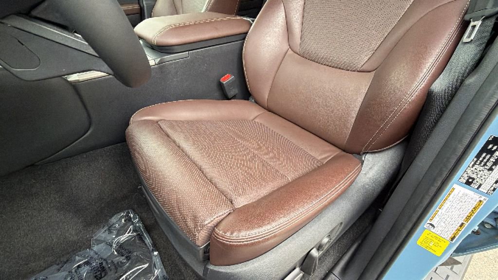 Used 2025 Toyota Land Cruiser w/ Premium Package image 19